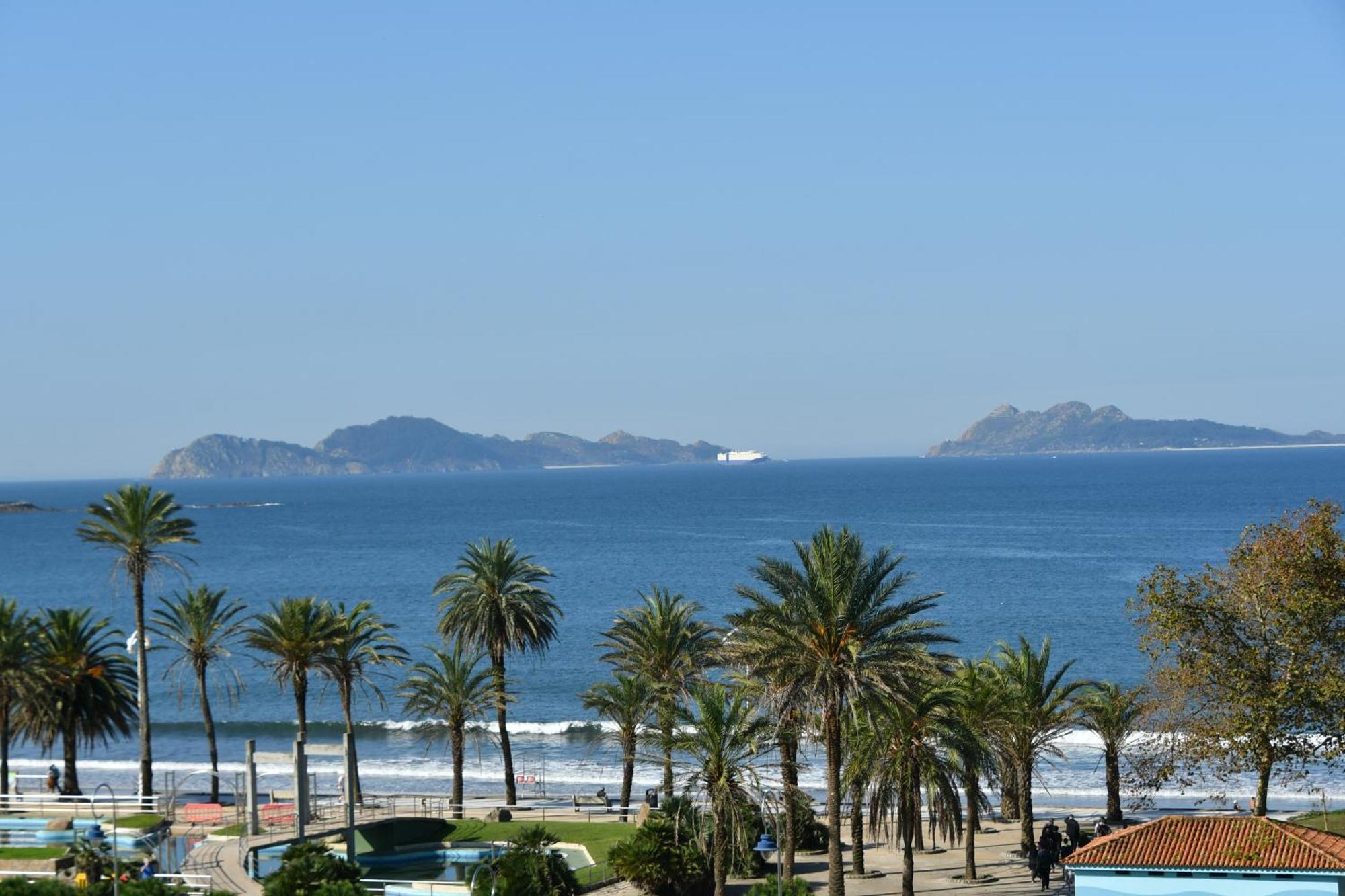 Primera Linea De Playa Samil Costa Con Garaje Incluido Vigo Eksteriør bilde